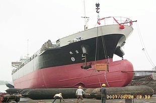 船舶專用上排下水橡膠氣囊,安全可靠、節(jié)約成本、操作簡(jiǎn)單